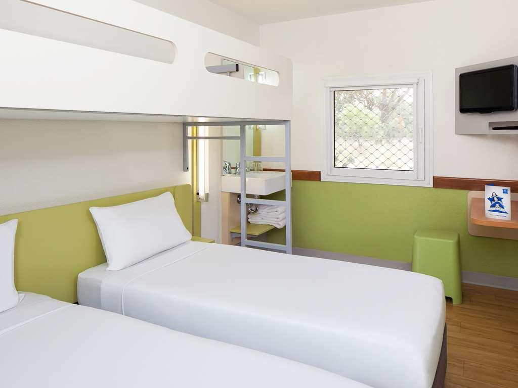 Ibis Budget Saint-Maurice Zimmer foto