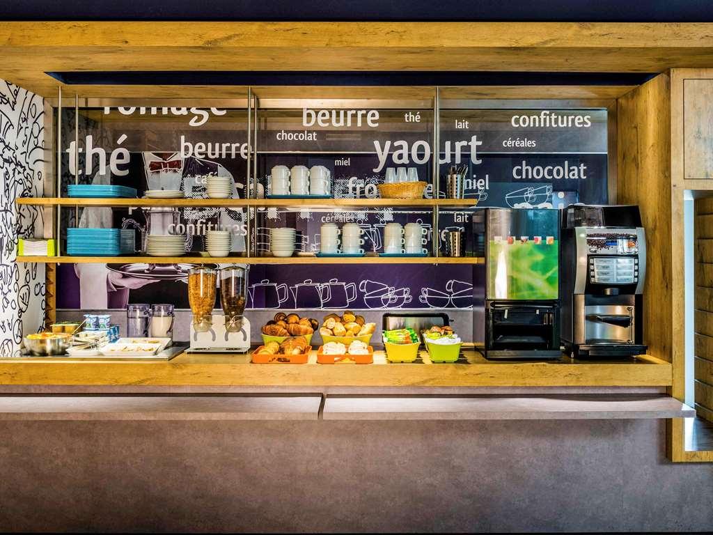 Ibis Budget Saint-Maurice Restaurant foto