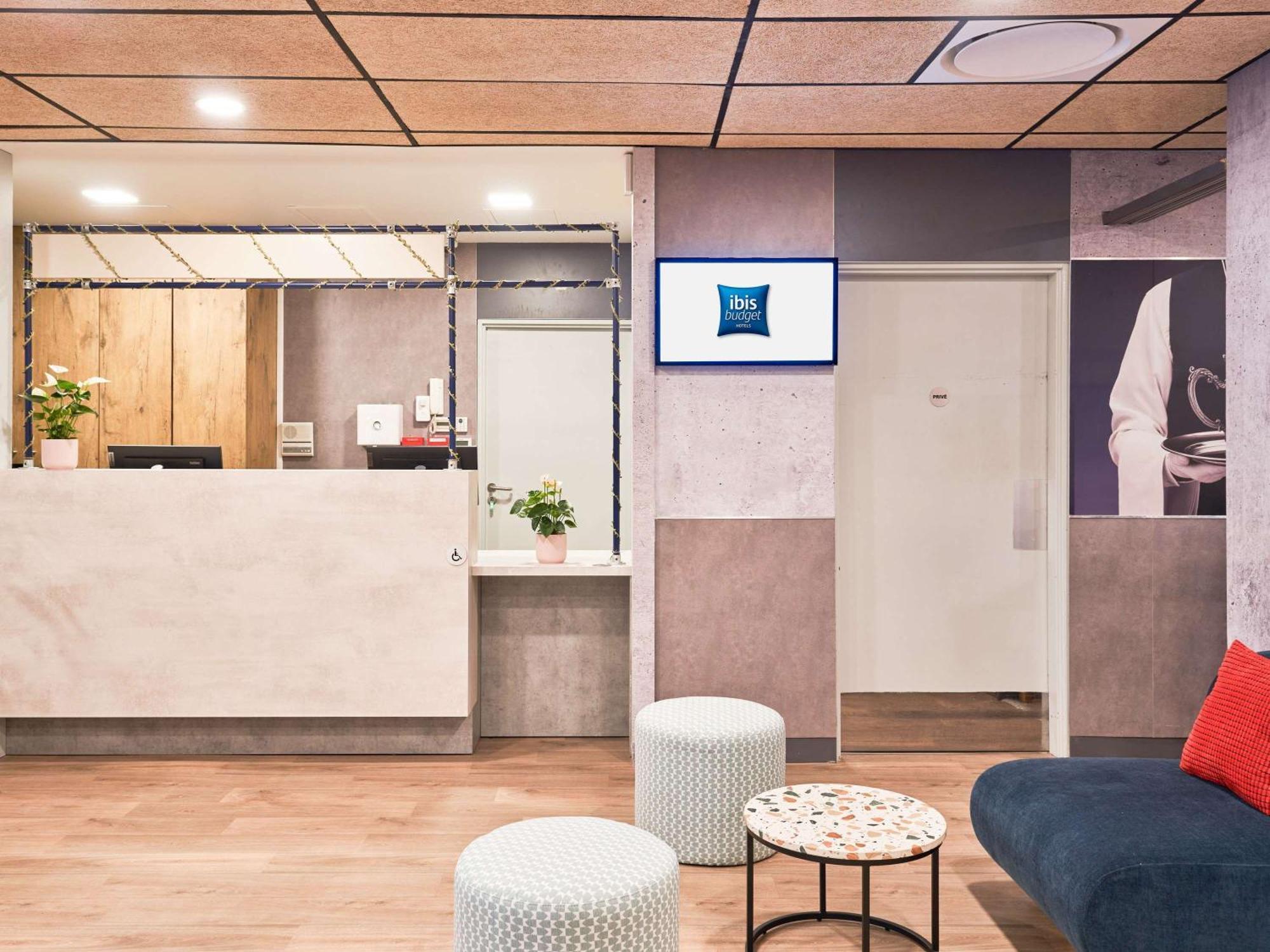 Ibis Budget Saint-Maurice Exterior foto
