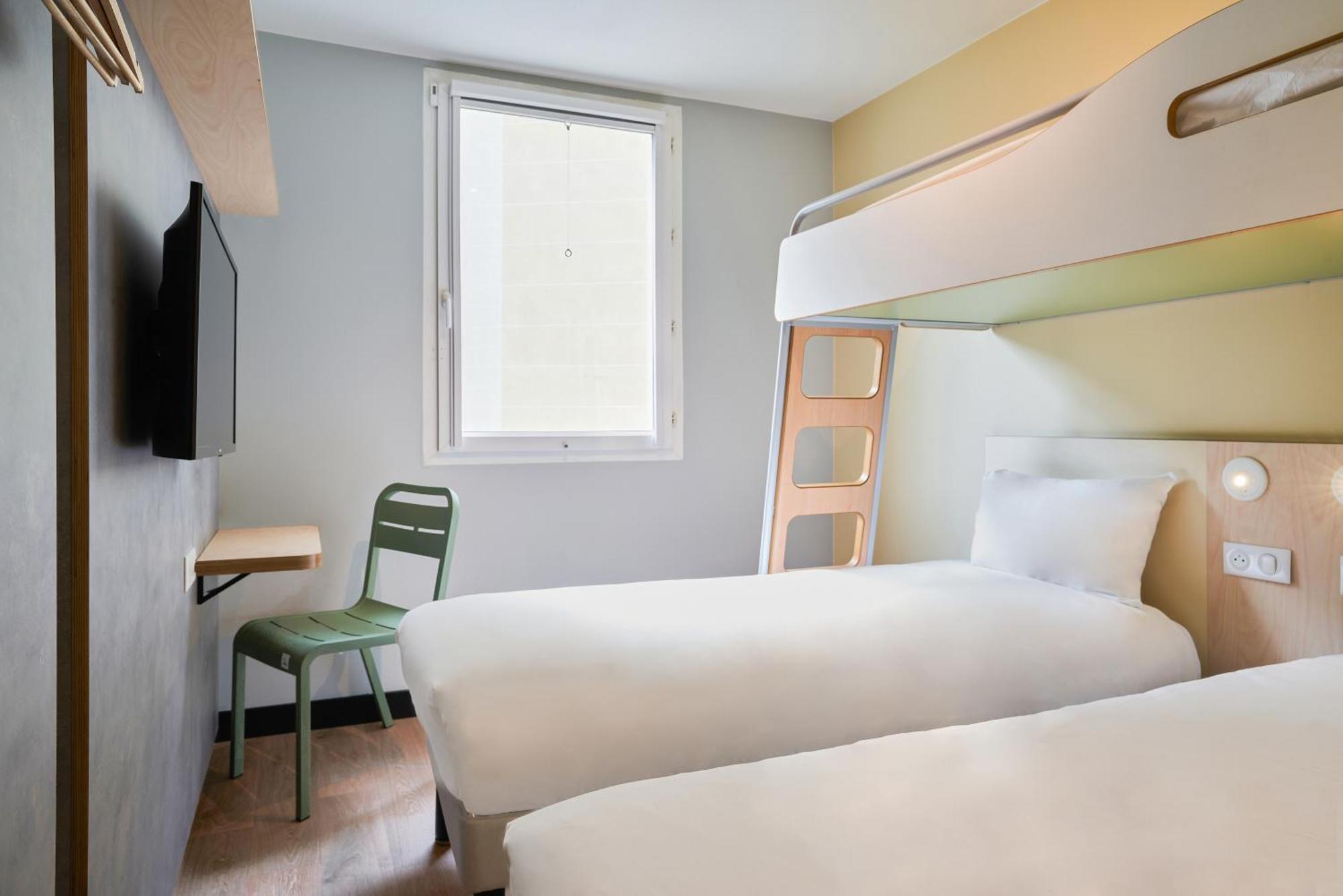 Ibis Budget Saint-Maurice Exterior foto