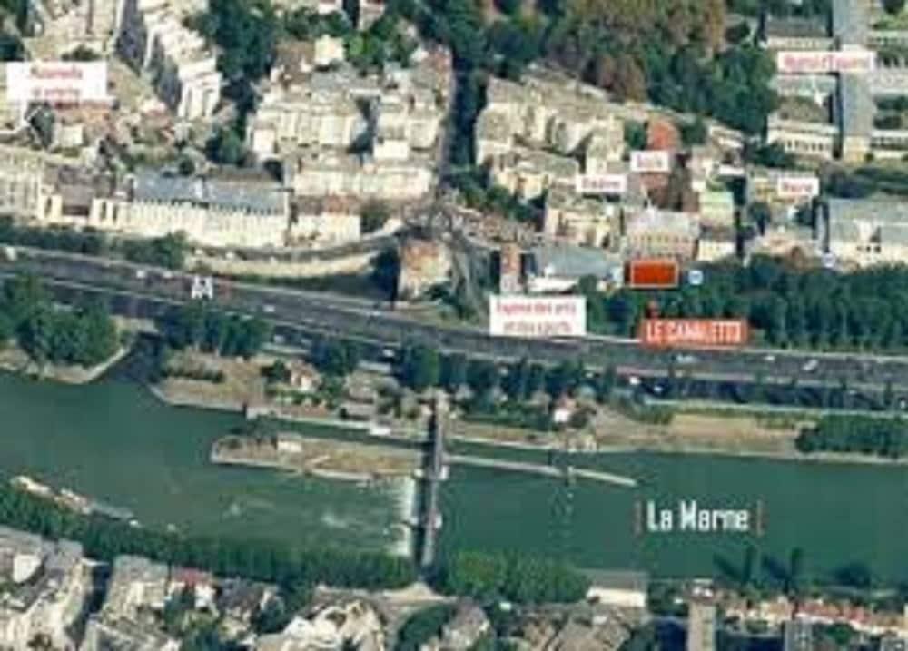 Ibis Budget Saint-Maurice Exterior foto